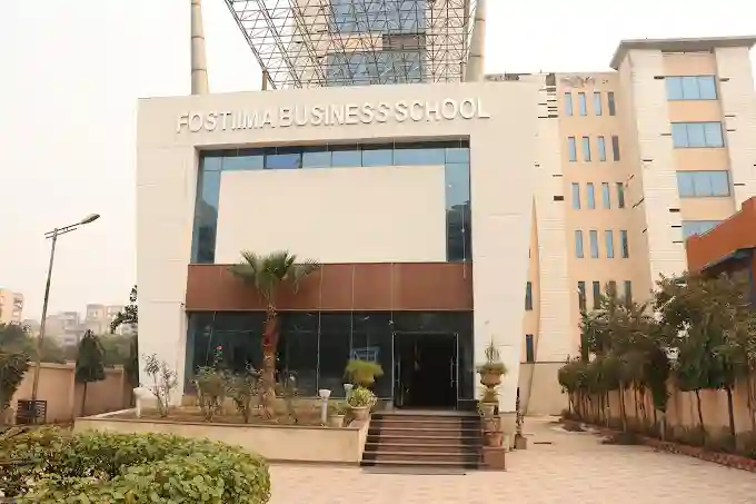 FOSTIIMA Business School