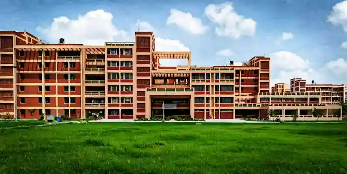 Indian Institute of Technology (IIT)